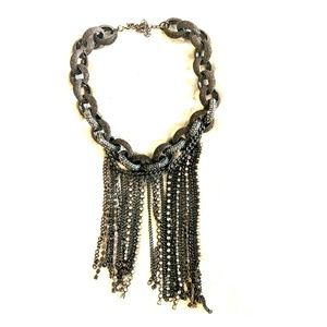 Chunky statement necklace